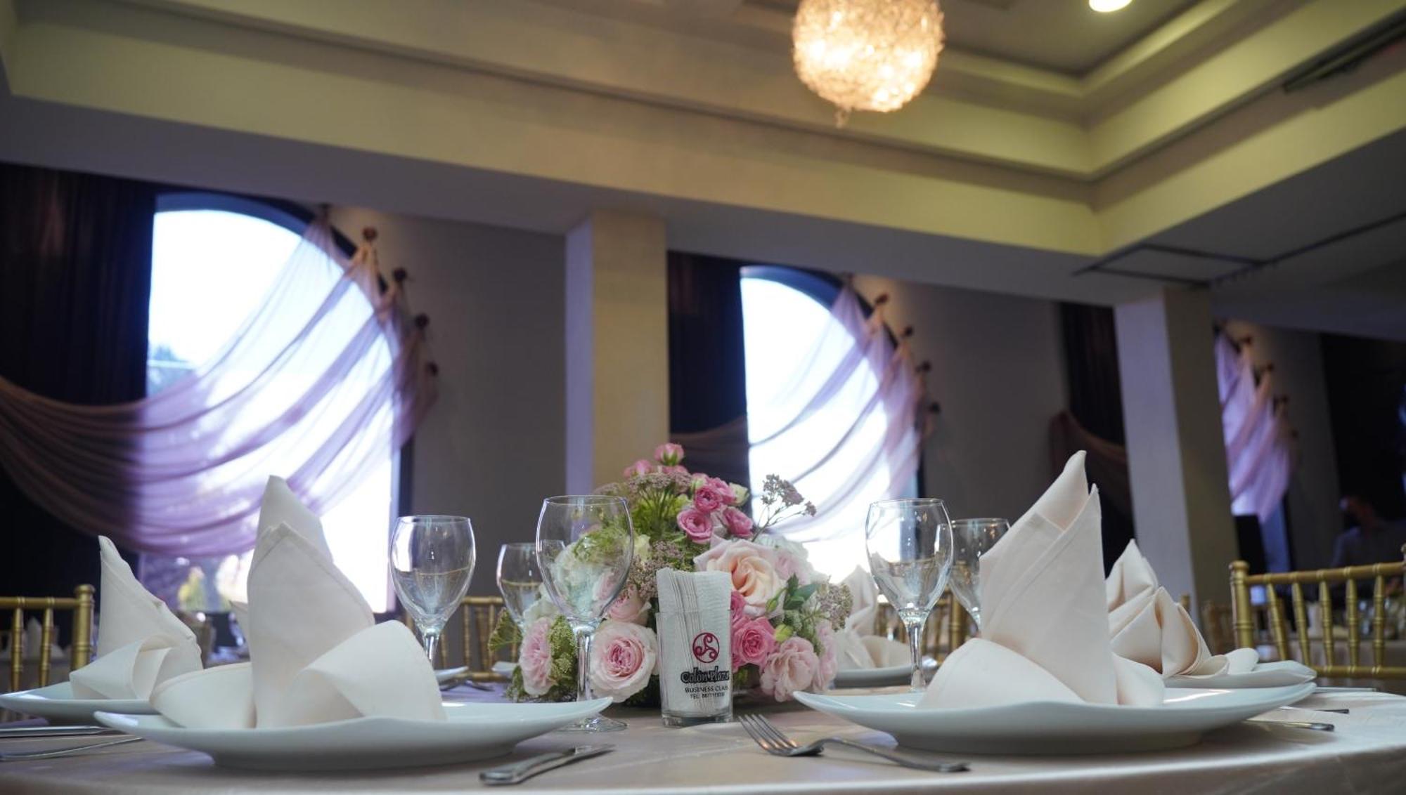 Hotel Colon Plaza Business Class Nuevo Laredo Bagian luar foto
