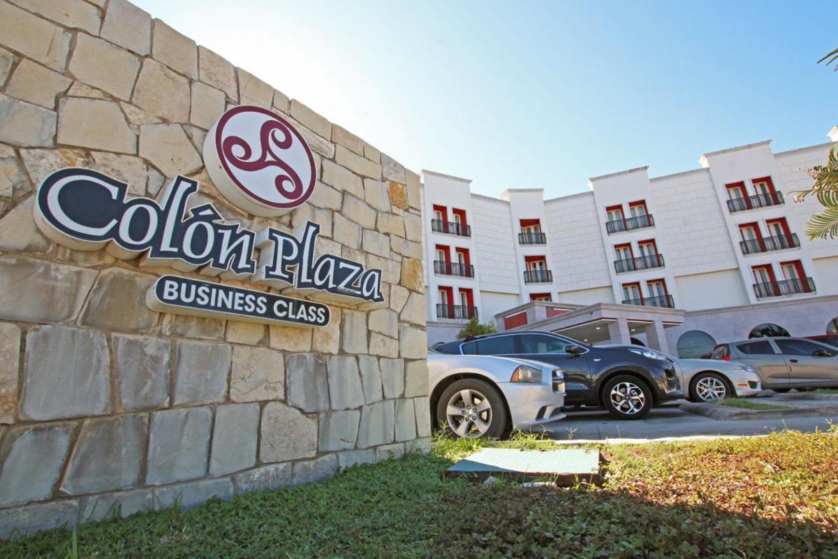 Hotel Colon Plaza Business Class Nuevo Laredo Bagian luar foto